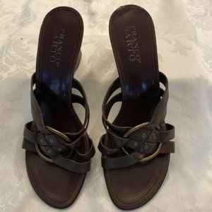 Franco Sarto brown leather wedge straps held with brass ring 3 heel Sz 8